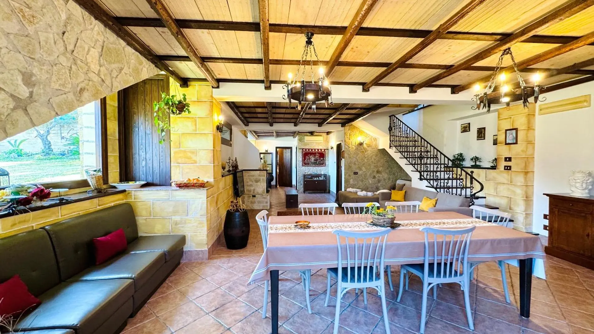 Villa Bellavista Carini 0*,